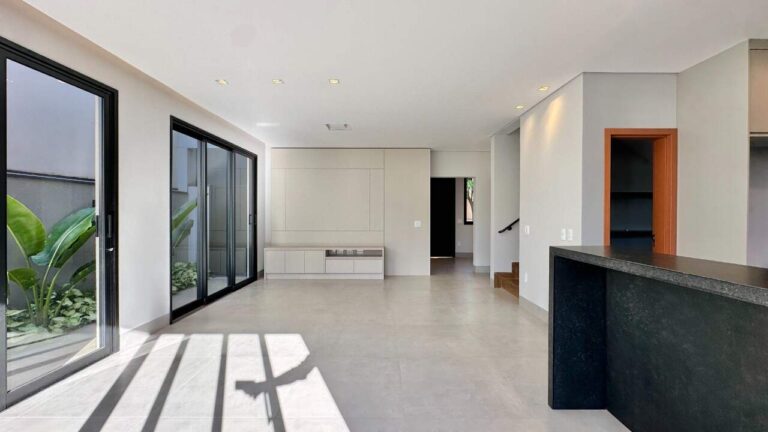 Casa em Condomínio à venda no Jardim San Marco: