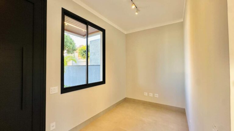 Casa em Condomínio à venda no Jardim San Marco: