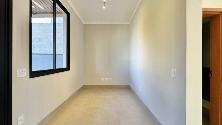 Casa em Condomínio à venda no Jardim San Marco: