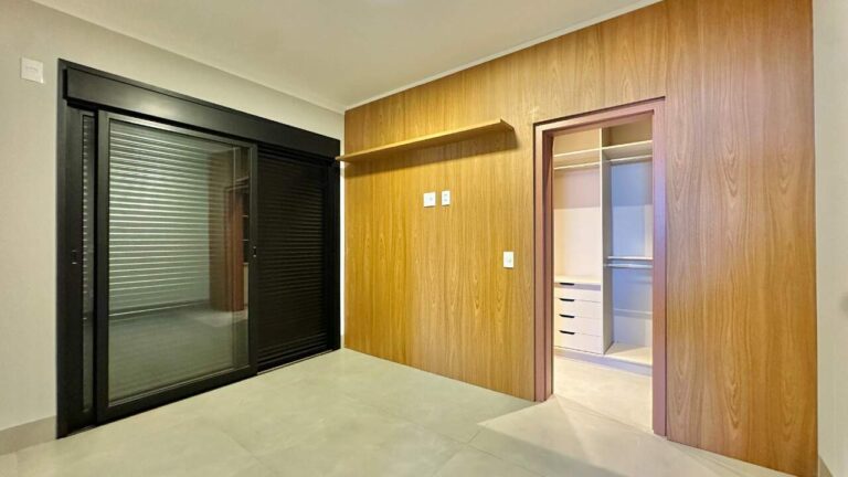 Casa em Condomínio à venda no Jardim San Marco: