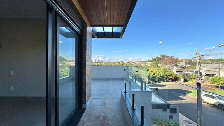 Casa em Condomínio à venda no Jardim San Marco: