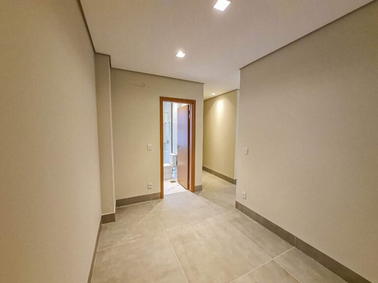 Casa em Condomínio à venda no Alto do Castelo: