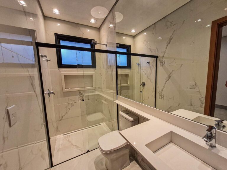 Casa em Condomínio à venda no Alto do Castelo:
