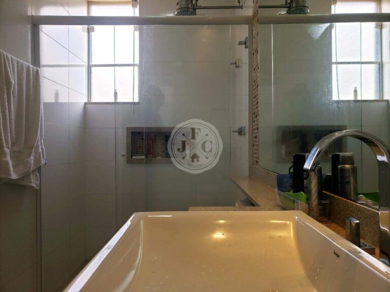 Casa em Condomínio à venda no Jardim Saint Gerard: