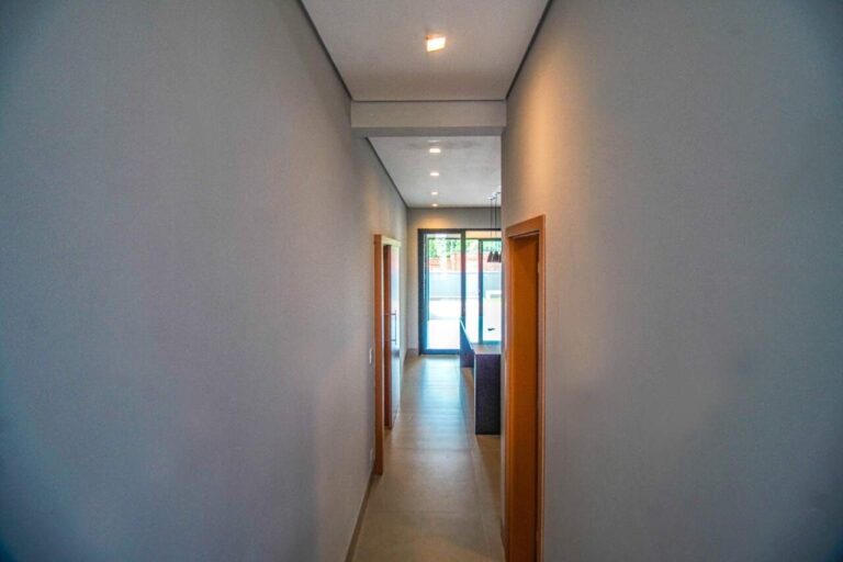 Casa em Condomínio à venda no Reserva San Tiago: