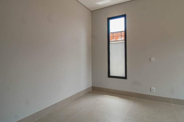 Casa em Condomínio à venda no Reserva San Tiago: