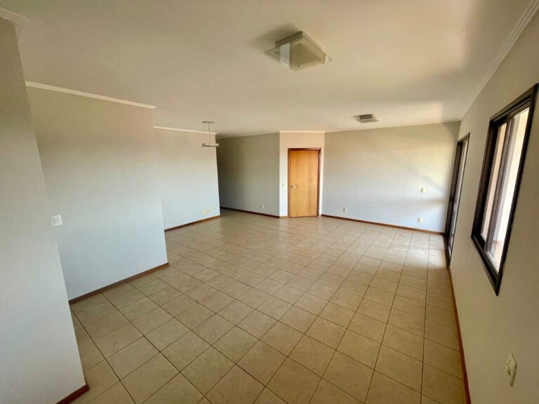 Apartamento à venda no Jardim Irajá: Sala