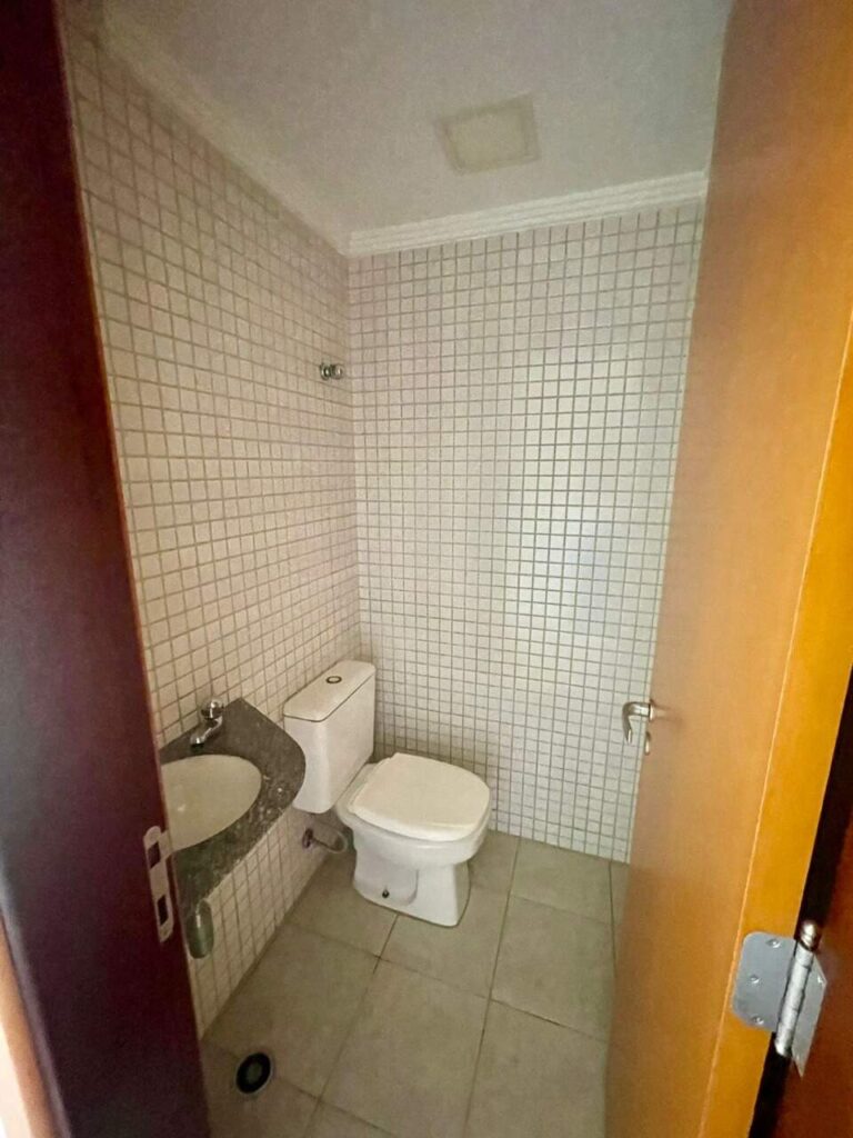 Apartamento à venda no Jardim Irajá: Lavabo