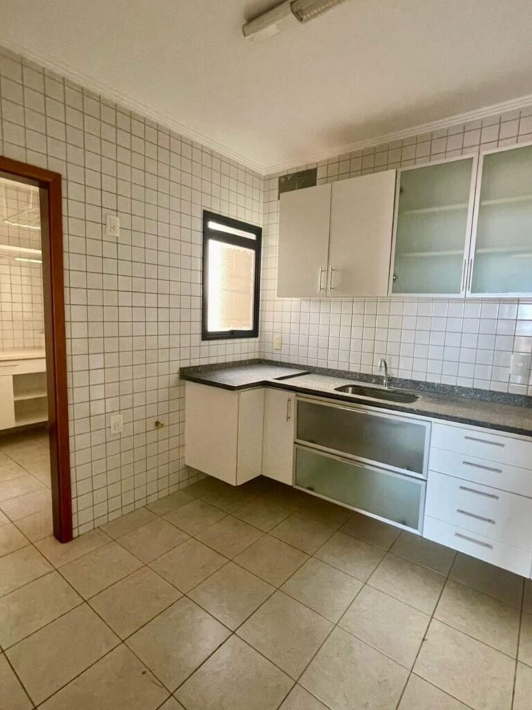Apartamento à venda no Jardim Irajá: Cozinha
