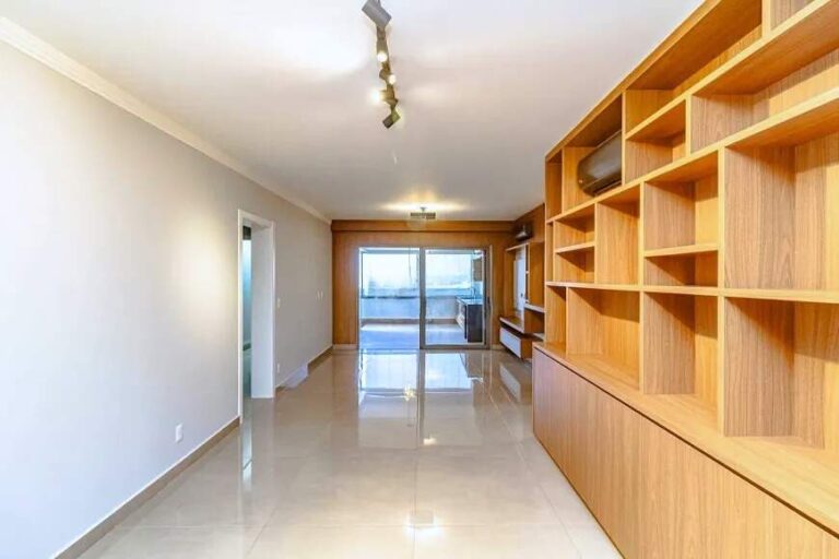 Apartamento à venda no Residencial Alto do Ipê: