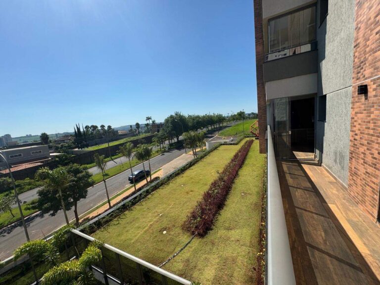 Apartamento à venda no Residencial Alto do Ipê: