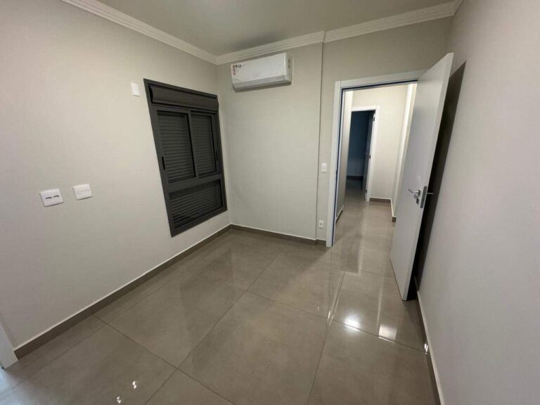 Apartamento à venda no Residencial Alto do Ipê: