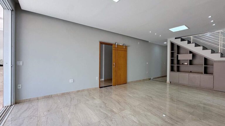 Casa em Condomínio à venda no Jardim San Marco: