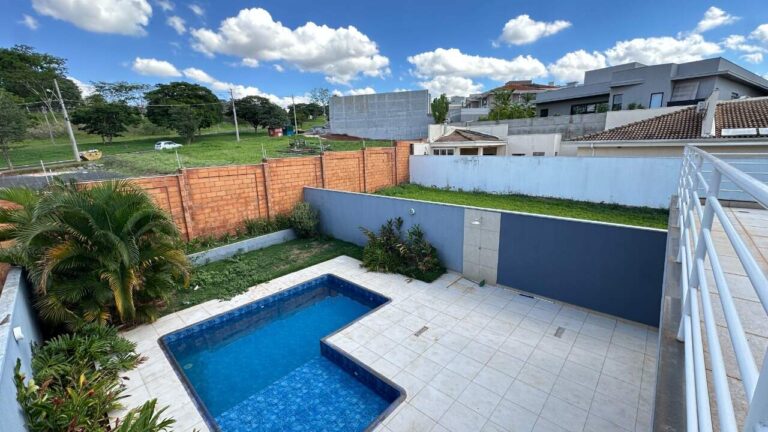 Casa em Condomínio à venda no Jardim San Marco: