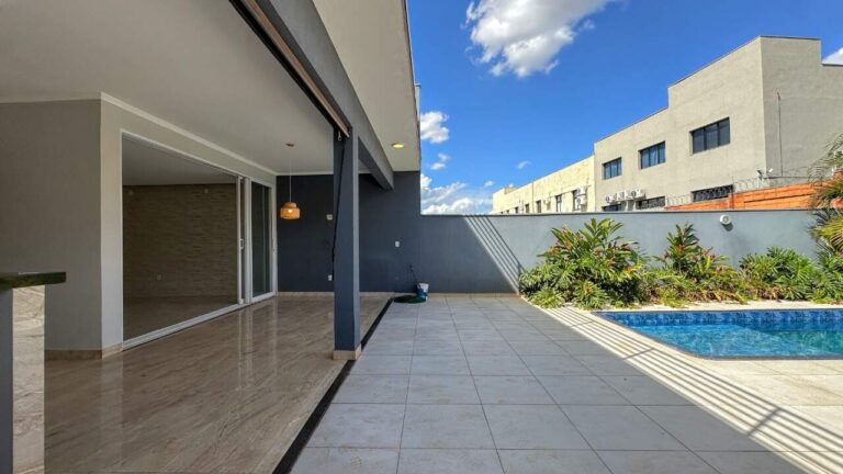 Casa em Condomínio à venda no Jardim San Marco: