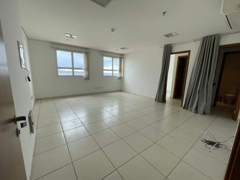 Sala Comercial à venda no Nova Ribeirânia:
