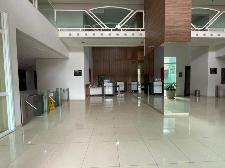 Sala Comercial à venda no Nova Ribeirânia: