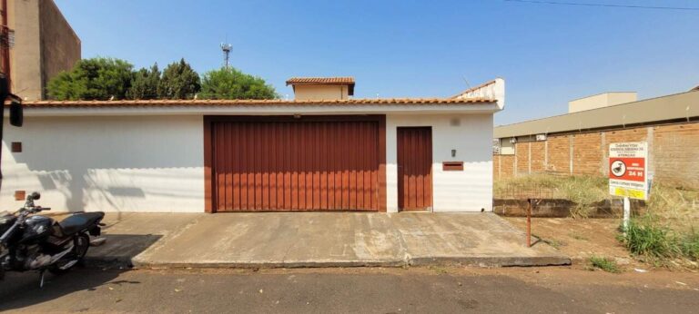 Casa à venda no Ribeirânia: