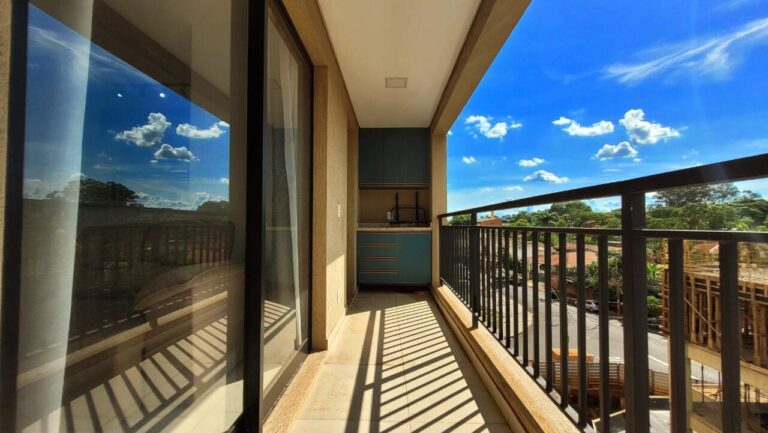 Apartamento à venda no Ribeirânia: Sacada