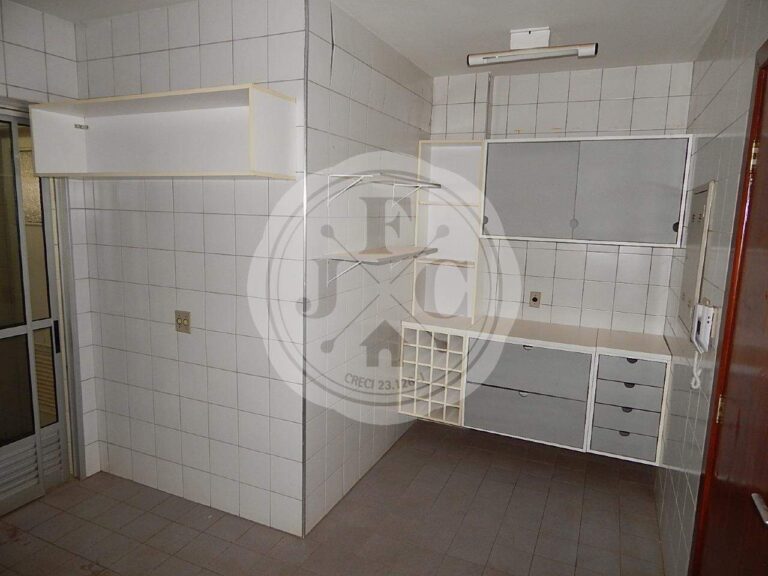 Apartamento à venda no Centro: