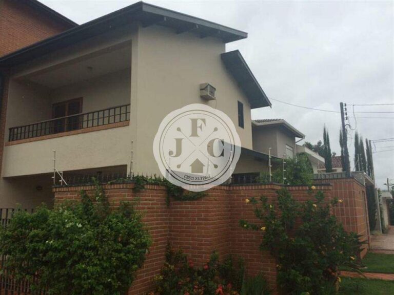 Casa à venda no Jardim Irajá: