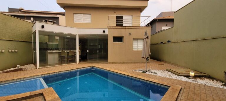 Casa em Condomínio à venda no Royal Park: Piscina