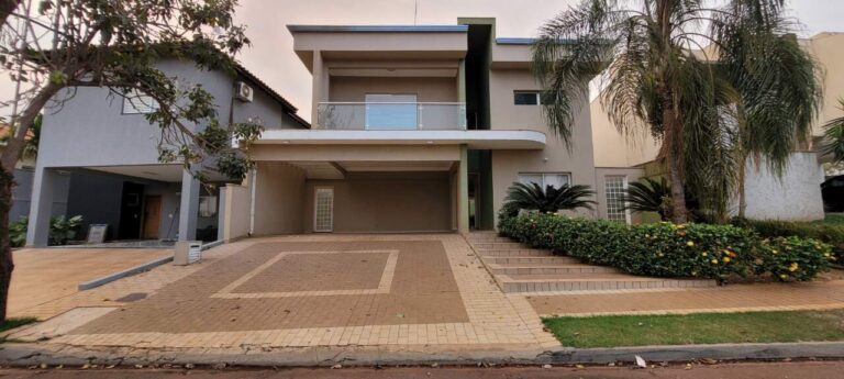 Casa em Condomínio à venda no Royal Park: Fachada