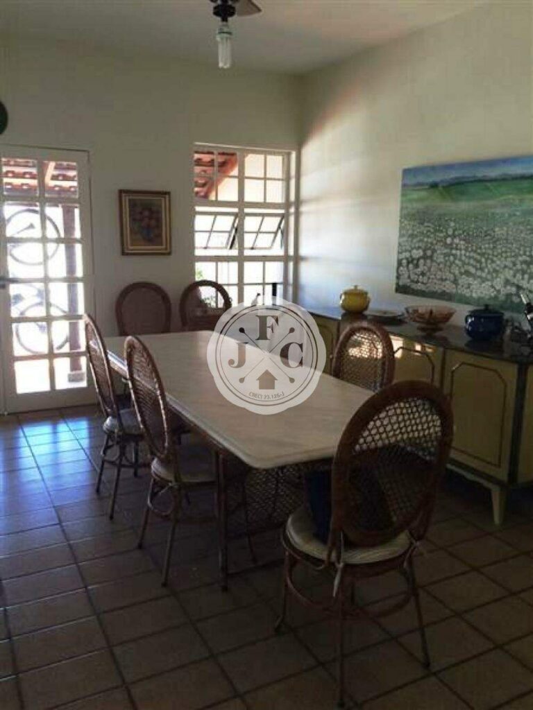 Casa à venda no Jardim Irajá: