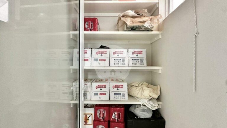 Casa em Condomínio à venda no Residencial e Empresarial Alphaville: