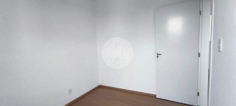 Apartamento à venda no Jardim Cybelli: