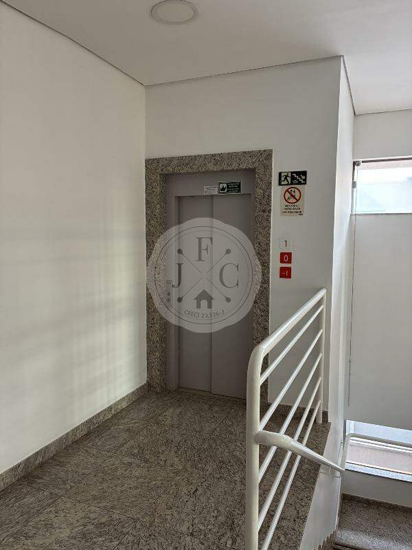 Prédio Comercial para aluguel no Jardim Canadá:
