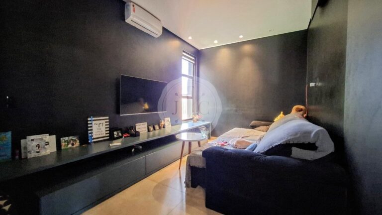 Casa em Condomínio à venda no Jardim Olhos D´Água I: