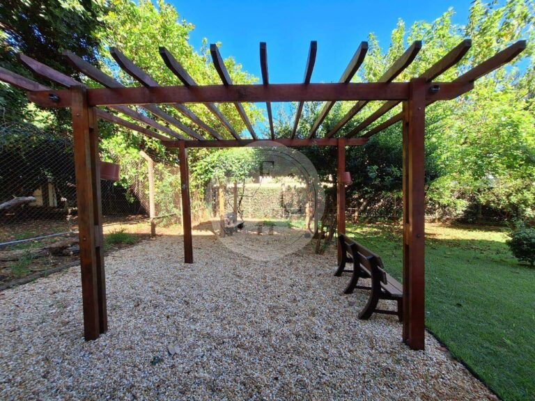 Prédio Comercial para aluguel no Jardim Canadá: