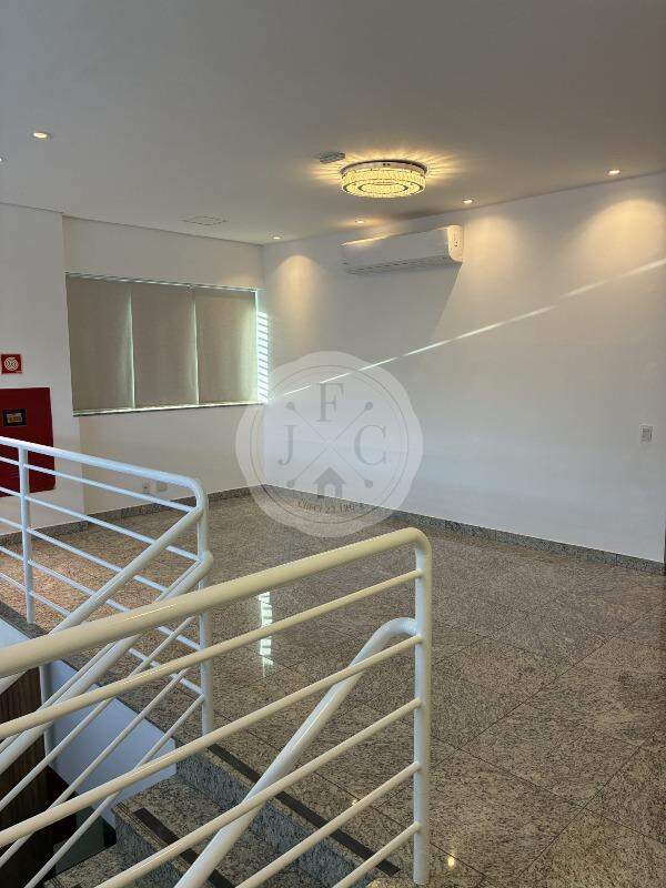 Prédio Comercial para aluguel no Jardim Canadá: