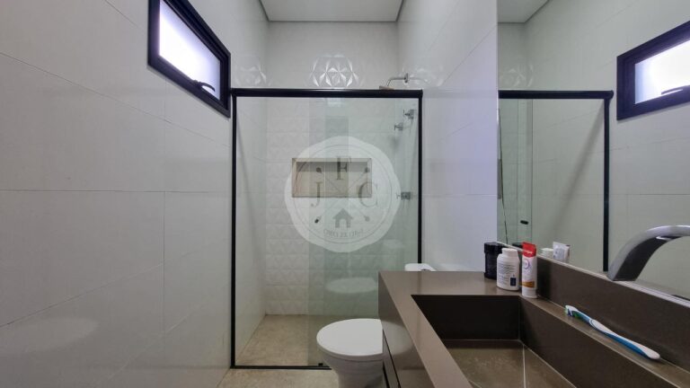 Casa em Condomínio à venda no Jardim Olhos D´Água I:
