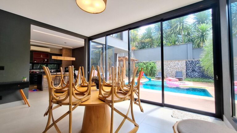 Casa em Condomínio à venda no Jardim Olhos D´Água I: