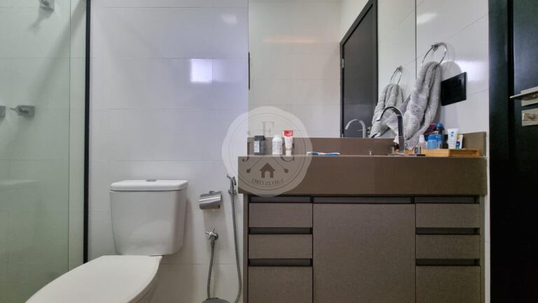 Casa em Condomínio à venda no Jardim Olhos D´Água I: