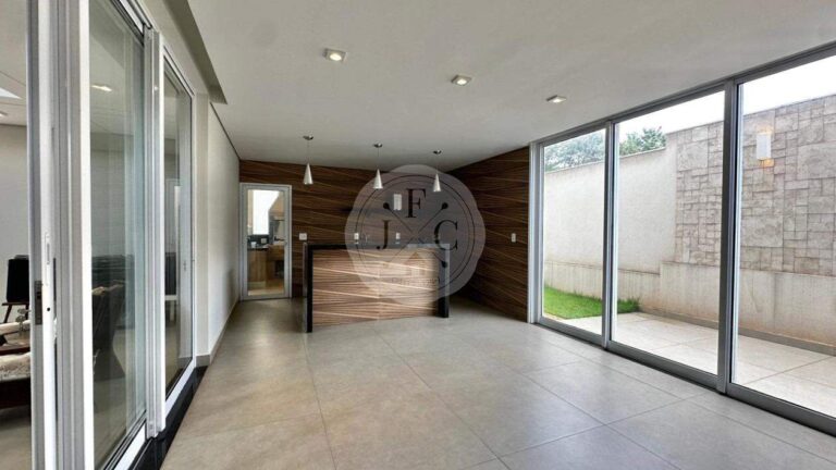 Casa em Condomínio à venda no Residencial e Empresarial Alphaville: