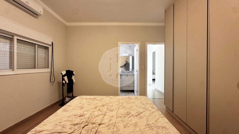 Casa em Condomínio à venda no Residencial e Empresarial Alphaville: