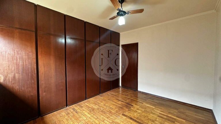 Casa à venda no Alto da Boa Vista: