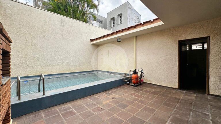 Casa à venda no Alto da Boa Vista: