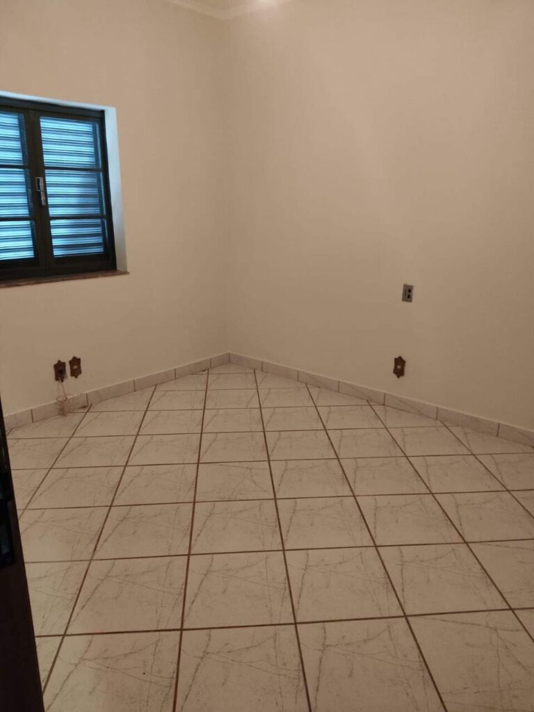 Casa à venda no Ribeirânia: