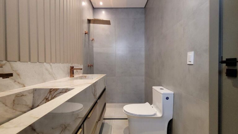 Casa em Condomínio à venda no Quinta da Mata: