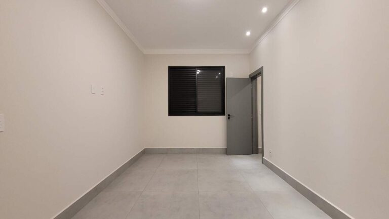 Casa em Condomínio à venda no Quinta da Mata: