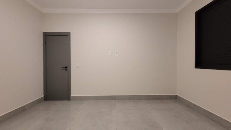 Casa em Condomínio à venda no Quinta da Mata: