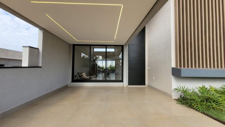 Casa em Condomínio à venda no Quinta da Mata: