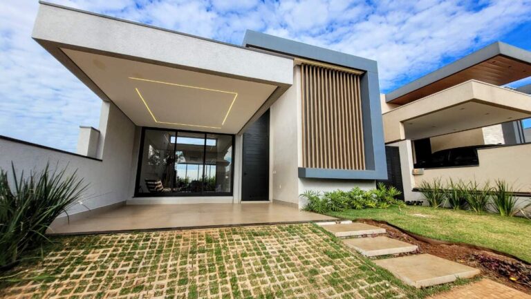 Casa em Condomínio à venda no Quinta da Mata: