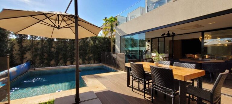Casa em Condomínio à venda no Residencial e Empresarial Alphaville: