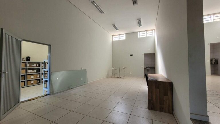 Loja para aluguel no Alto da Boa Vista:
