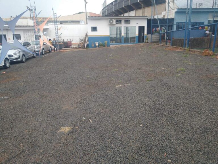 Terreno Comercial para aluguel no Jardim Palma Travassos: